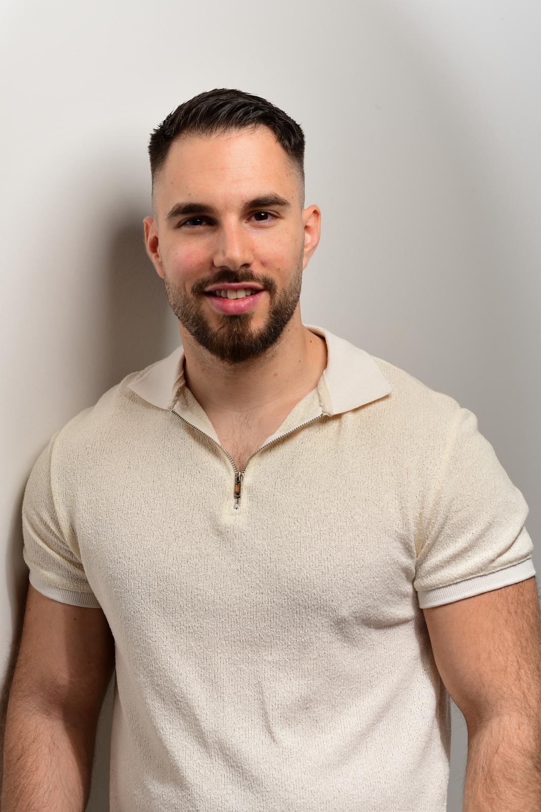 S.A. Reinigung Solutions | Aron Sahini